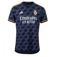 Camisa de Futebol Real Madrid Toni Kroos #8 Equipamento Secundário 2023-24 Manga Curta